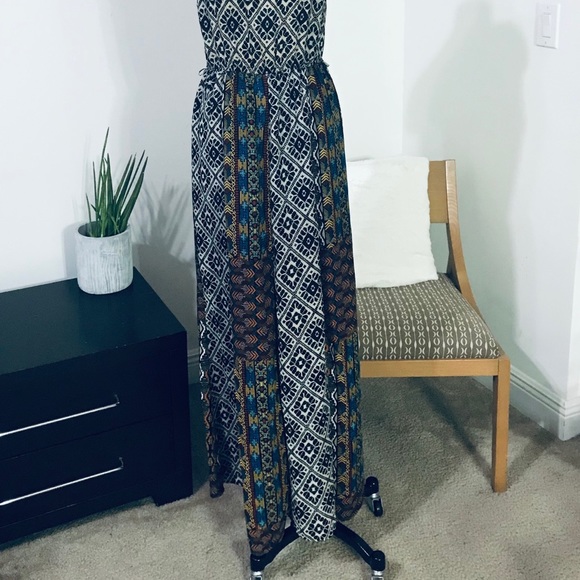 FOREVER21 CONTEMPORARY PRINT MAXI DRESS - Picture 7 of 15